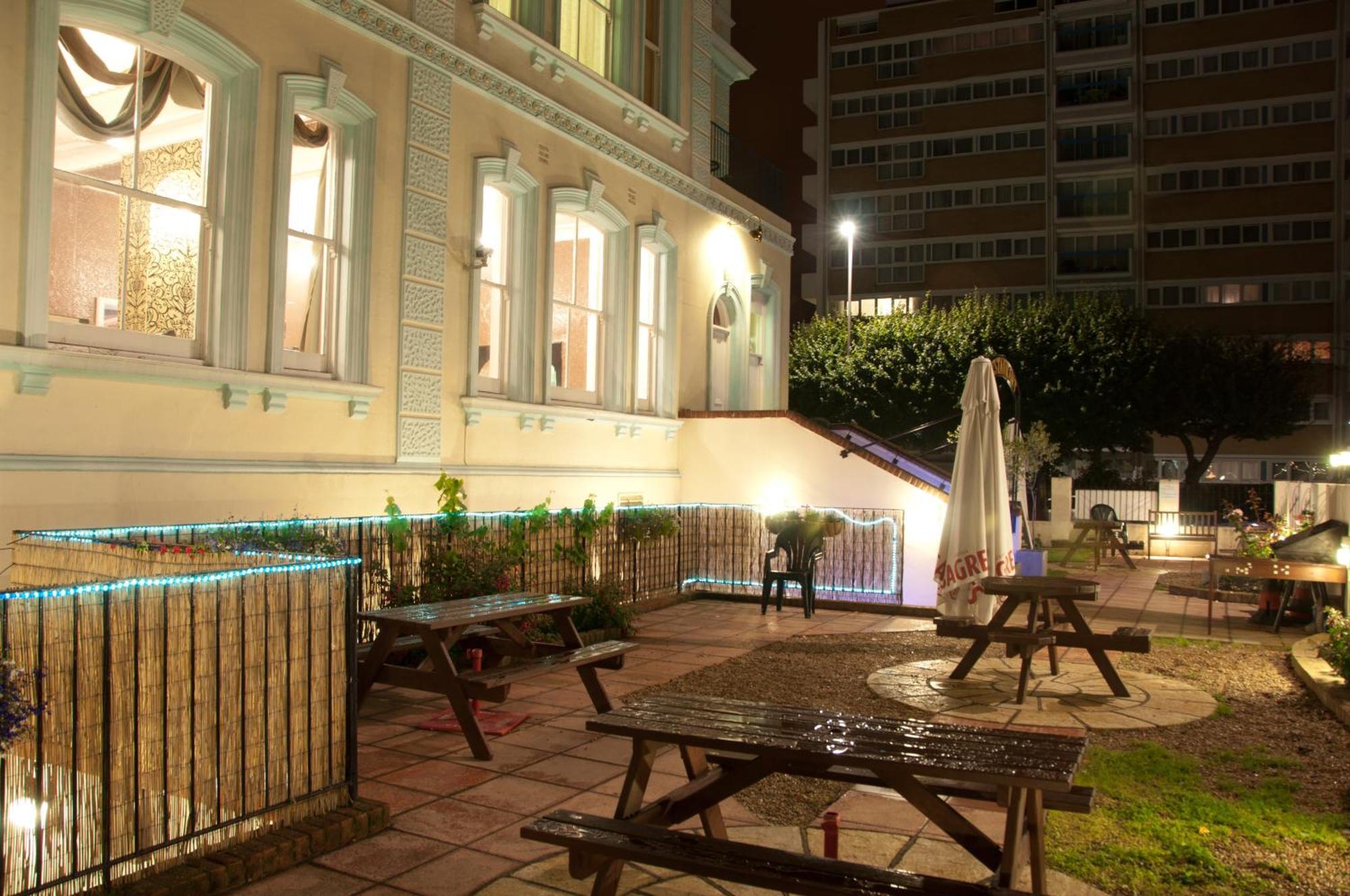 Vernon Guesthouse WTA WTA Eastbourne Exterior foto