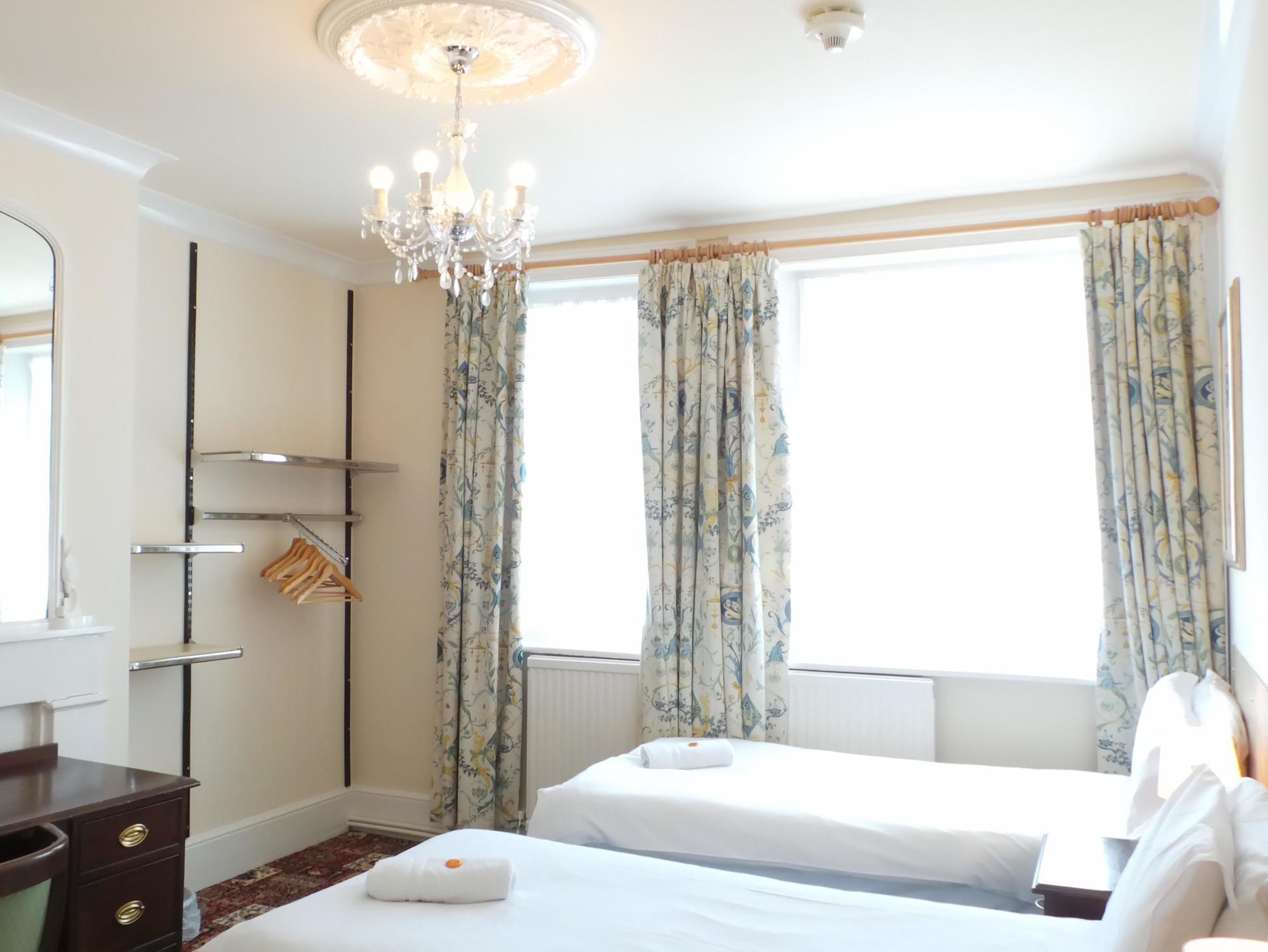 Vernon Guesthouse WTA WTA Eastbourne Exterior foto